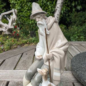 LLadro Beggar number 1094 Issued 1969