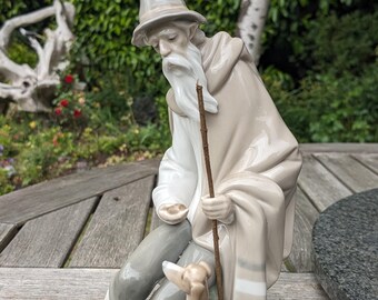 LLadro Beggar number 1094 Issued 1969