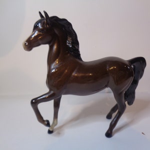 Royal Doulton Horse Prancing Arab Type 1261 Second Version Gloss Brown