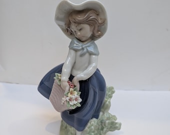 LLadro Pretty Pickings No 5222 Issued 1984