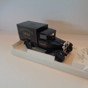 Solido 1/43 AKAI van 1940&#39;s