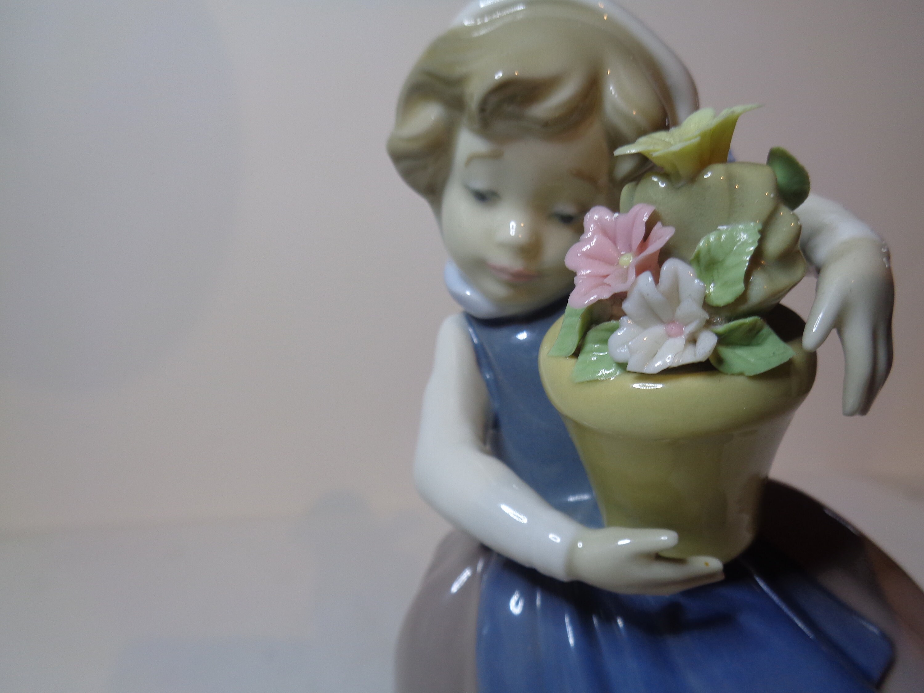 Lladro Spring is Here Number 5223 Issued 1984 - Etsy