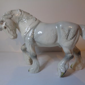Beswick Grey Gloss Shire Horse (Large Action Shire) nummer 2578