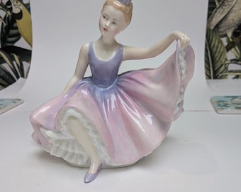Vintage Royal Doulton-beeldje dansen jaren HN 2235
