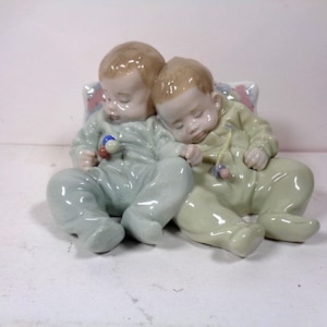 リヤドロ 赤ちゃんの夢 5772 LLADRO LITTLE DREAMERS リヤドロ 赤ちゃんの夢 5772 LLADRO LITTLE DREAMERS