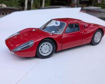 Minichamps 1/18 Porsche 904 Carrera GTS 1964 Bright Red