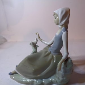 LLadro Pastorella con colomba numero 4660 Emesso nel 1969 Versione lucida