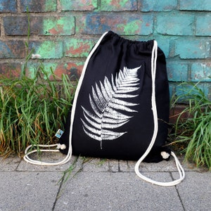 gym bag fern leaf, fern, bag, backpack, cloth bag, Fairtrade, cotton, screen printing, black, plant, leaf, gift image 1