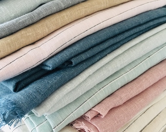 Designers Guild randigt linneblandat voiletyg: 3 m brett!