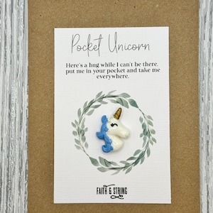 Licorne de poche, câlin de poche, licorne de Noël, couple longue distance, câlin longue distance, cadeau de Noël licorne