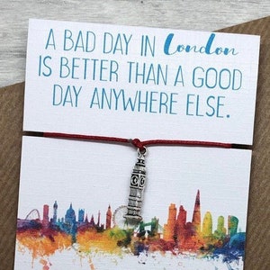 Pulsera con dije del Big Ben: regalo londinense con cita personalizada