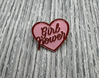 Girl Power Emaille Pin: Herz-Neuheit Geschenk
