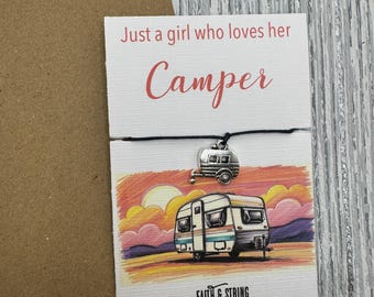 Camper Charm Wunscharmband: Neuheit Geschenkkarte, personalisierte Wohnwagen Schnur