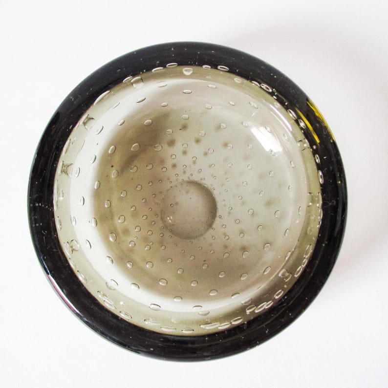 Whitefriars glass bowl pattern 9099, flint coloured glass with controlled bubble design circa 1960s