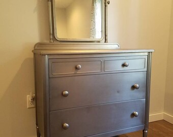 vintage metal dresser 1950's vintage metal dresser raw steel vintage simmons metal etsy vintage metal dresser 1950's vintage metal dresser raw steel vintage simmons metal etsy