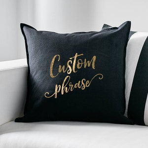 Funda de almohada personalizada con letras de vinilo dorado, regalo de cumpleaños