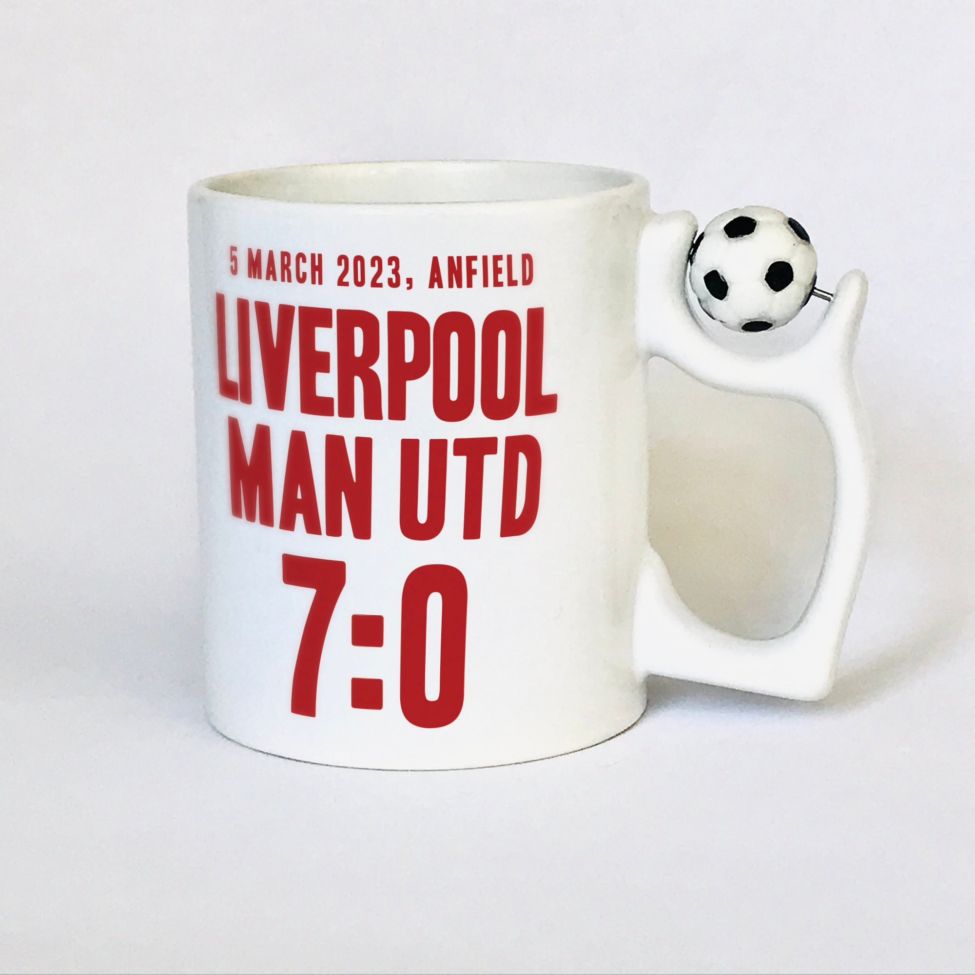 Liverpool Victory Mug: Football Handle, Manchester United Rivalry Gift