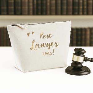 Best Lawyer Ever Makeup Bag | Gift for Lawyer | Birthday Present | Christmas Gift | Travel Pouch | Solicitor Gift | Cosmetic Bag