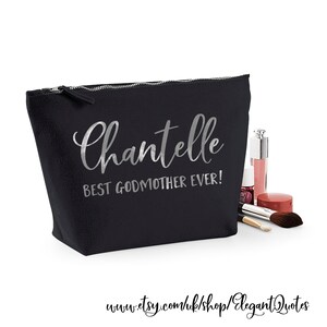 Cadeau pour marraine trousse de maquillage personnalisée avec nom blanc, or, argent, or rose ou noir, meilleure marraine de tous les temps en dessous image 4