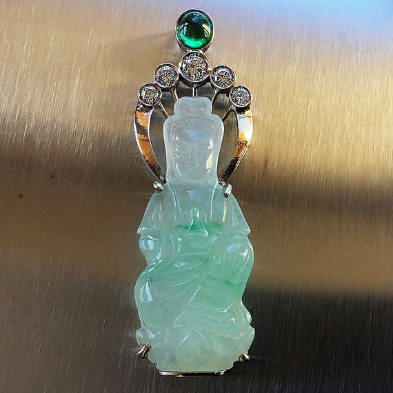 Vintage Kwan Yin Jadeite Pendant with Emerald and Dia Gem