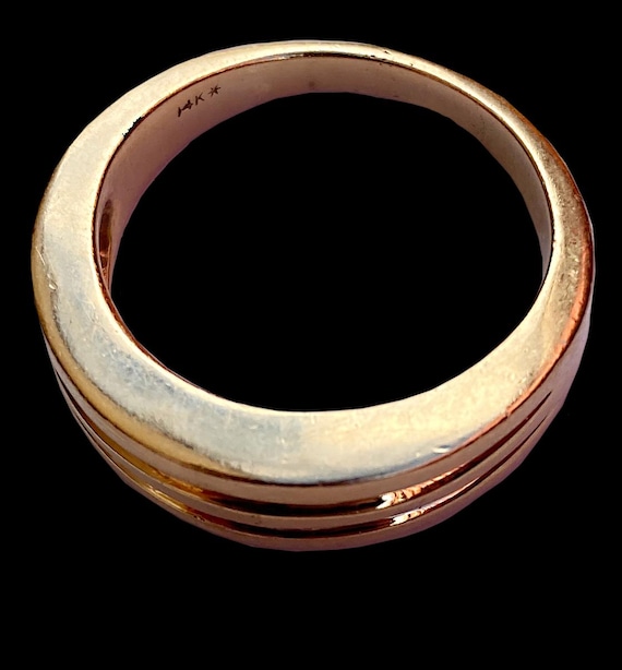 14k Solid Gold Ring - image 1