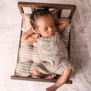 Handmade Knit Newborn Romper: Wool Baby Photo Prop Outfit