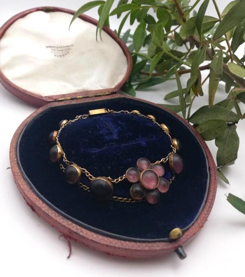 Rare boxed Victorian 15ct gold and Bohemian art glass flower bracelet with box clasp image 2