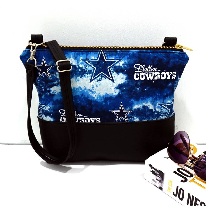 VAMSII American Football Gift Football Lover Gift Dallas Travel
