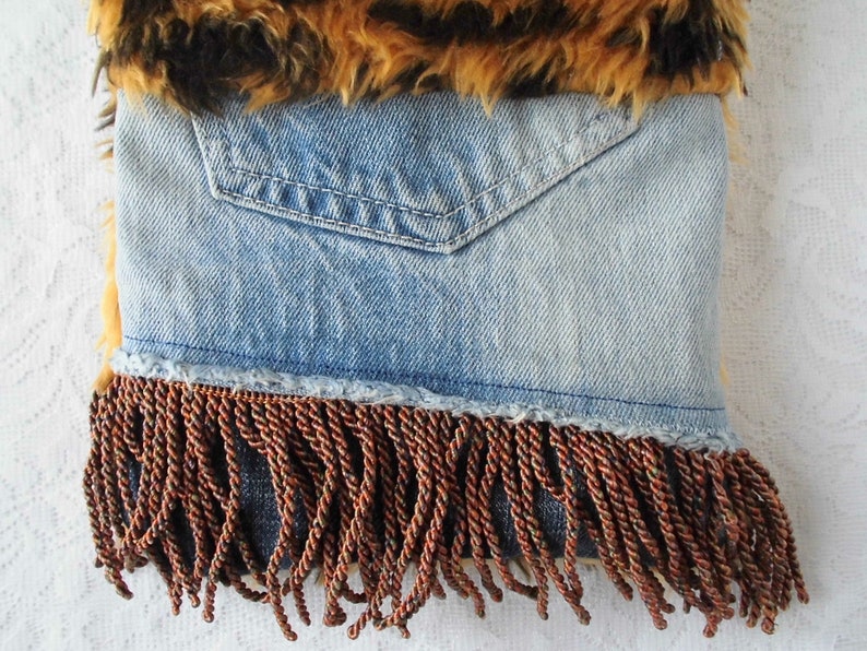 Bag from blue jeans and fake fur
