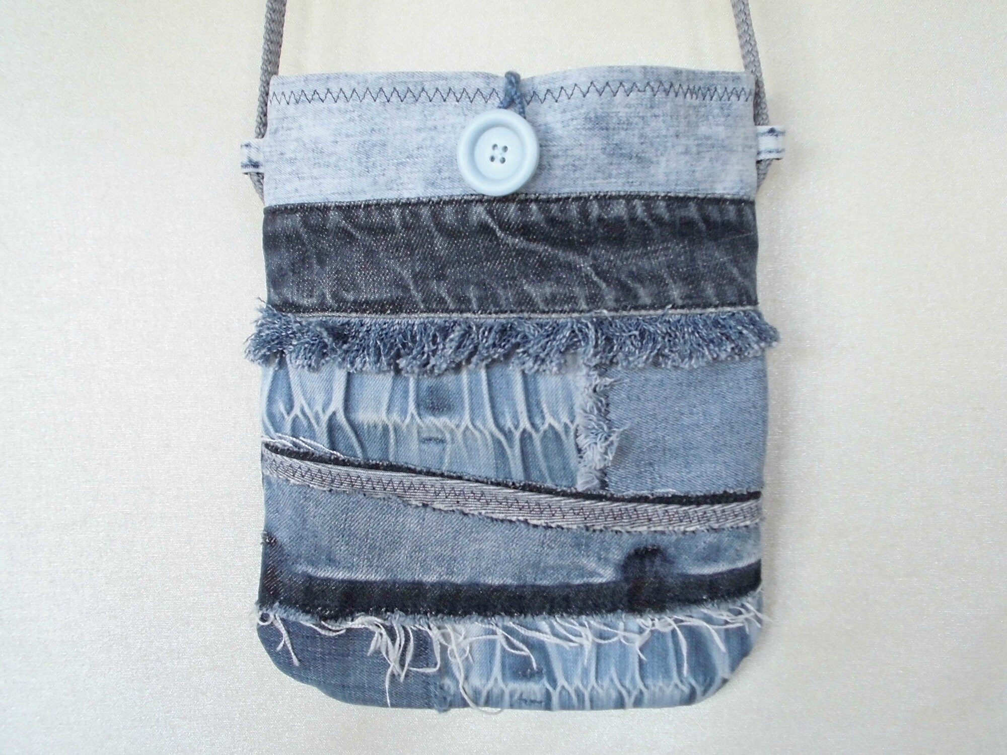 バッグ  jeans Plus Paperbag Buckle Classic Mom Jeans | boohoo