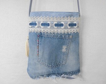Bag from blue jeans and beige lace