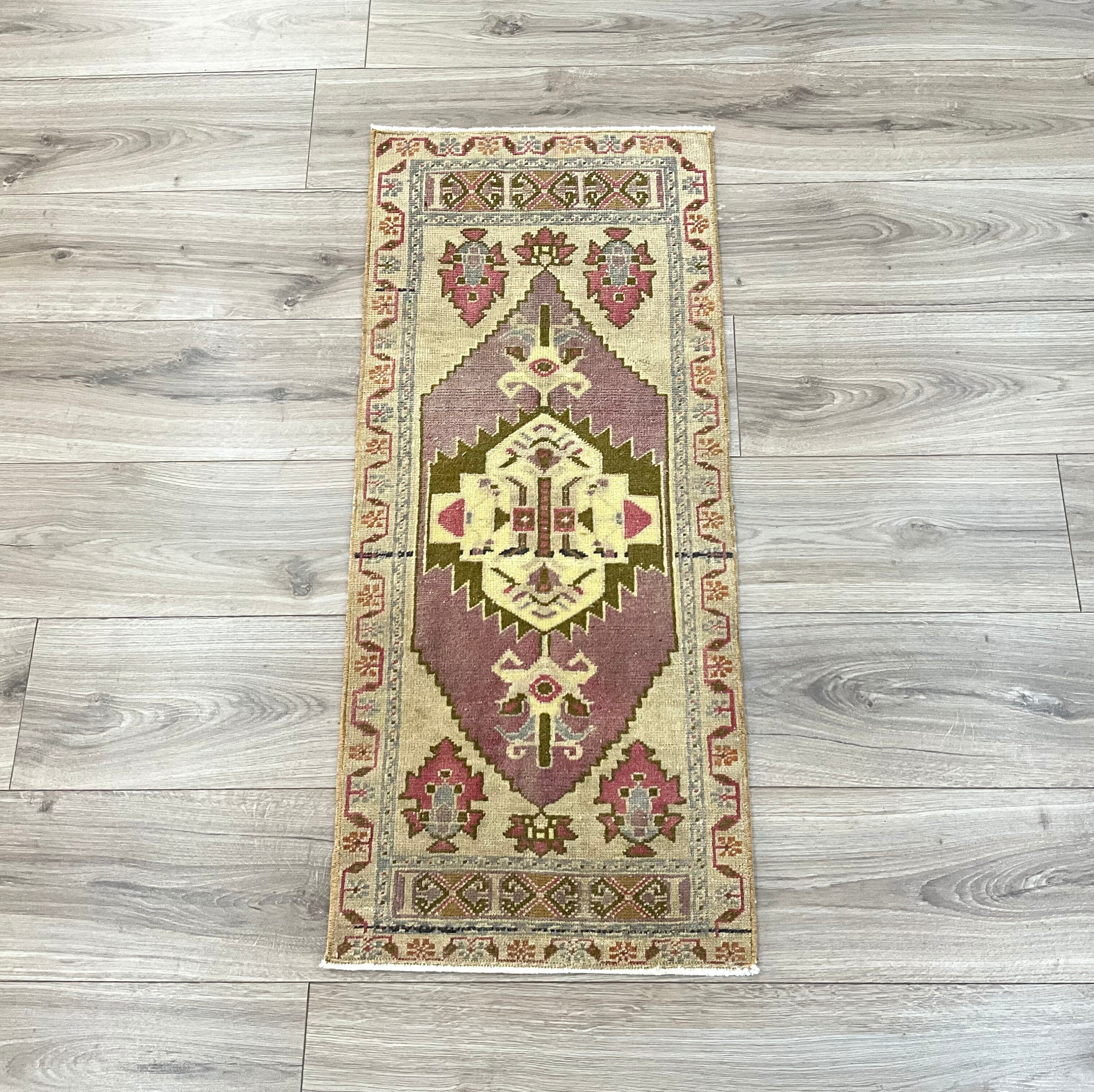 2x3 Turkish Rug, Small Area Rugs 3x5 4x6, Traditional Medallion Design –  Fame