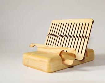 Loom dock - a warping tool for easier setup and a nice display for the tools