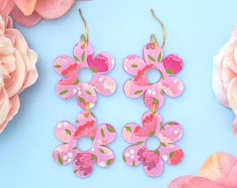 Pink Acrylic Flower Earrings: Iridescent Retro Daisy Earrings