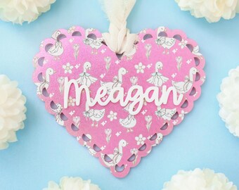 Personalized Goose Easter Basket Tag: Scallop Heart Acrylic Decor