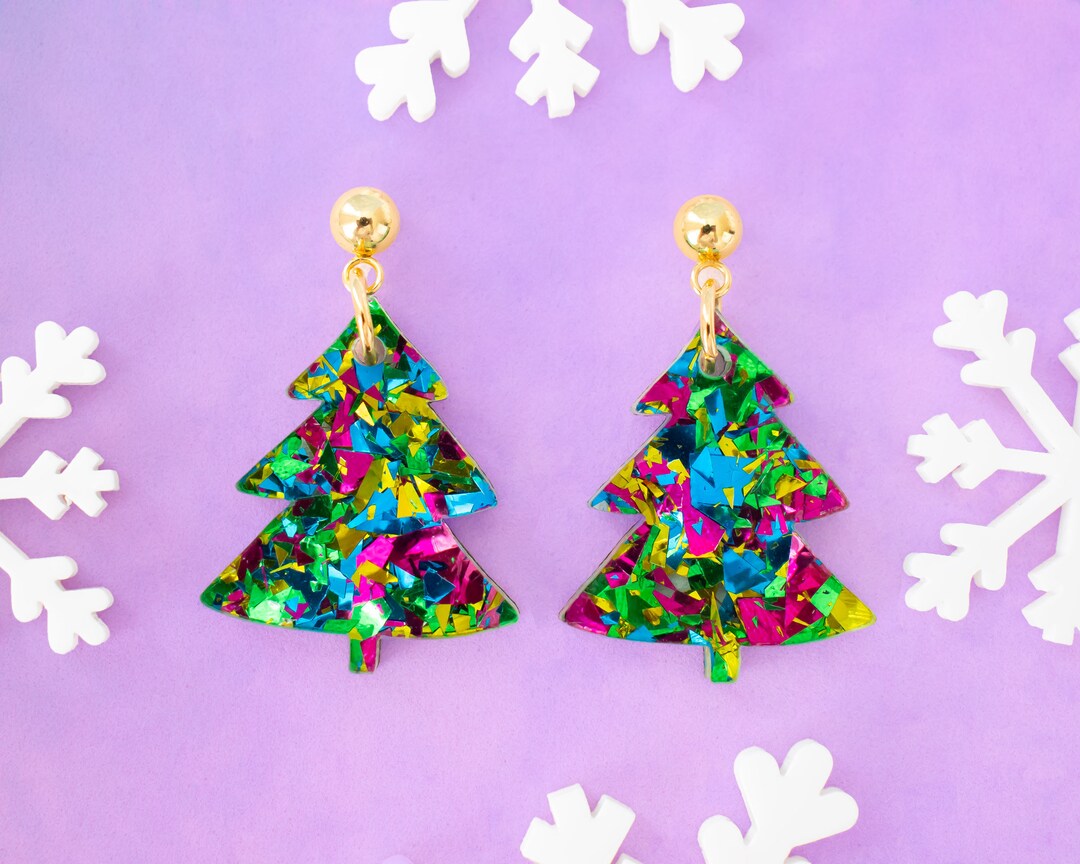 SMALL Green Christmas Tree Earrings, Acrylic Dangles, Festive Jewelry