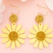 see more listings in the Boucles d’oreilles florales/nature section