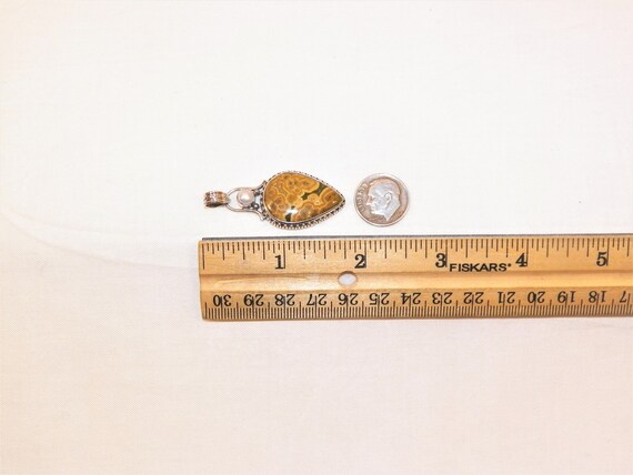 1.75 Inch Sterling Silver Jasper? Pendant with Pe… - image 5