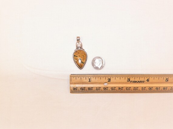 1.75 Inch Sterling Silver Jasper? Pendant with Pe… - image 4