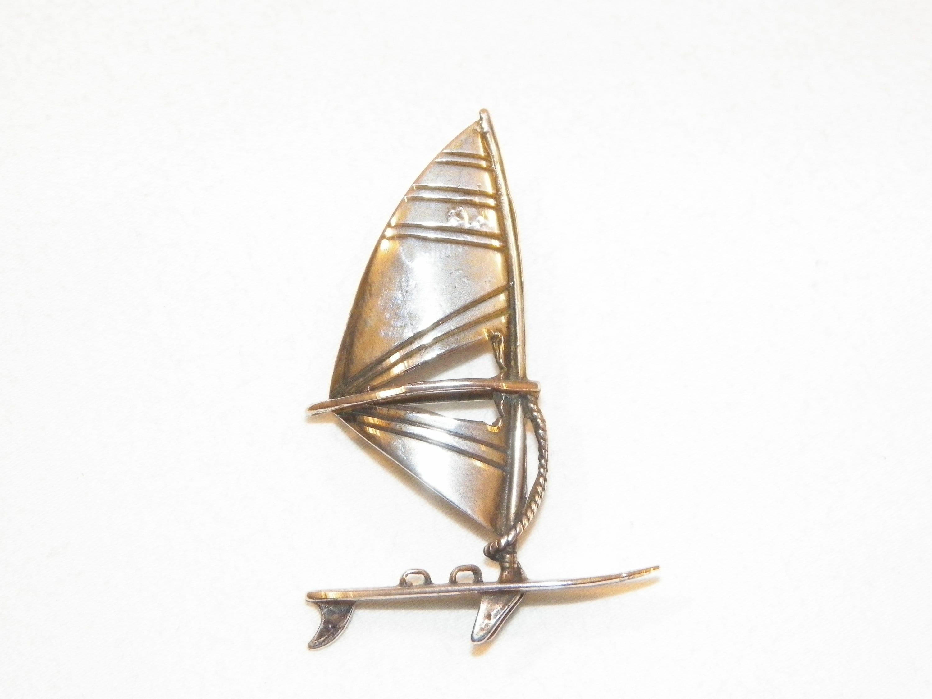 Ciondolo In Argento Sterling 925 Wind Surfer - Tema Windsurf, Con Anello Di Salto, Fatto In Inghilterra