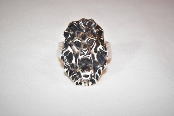 Male 925 Sterling Silver Lion Ring, Weight: 10.2 Gram at Rs 115/gram in  Jaipur