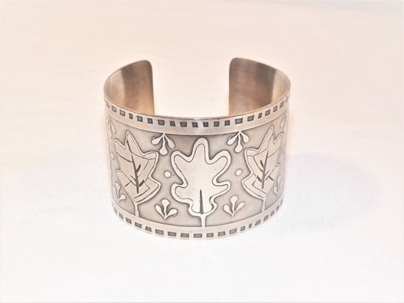 7 Inch 74 Gram Sterling Silver Linda Woods Bracel… - image 1