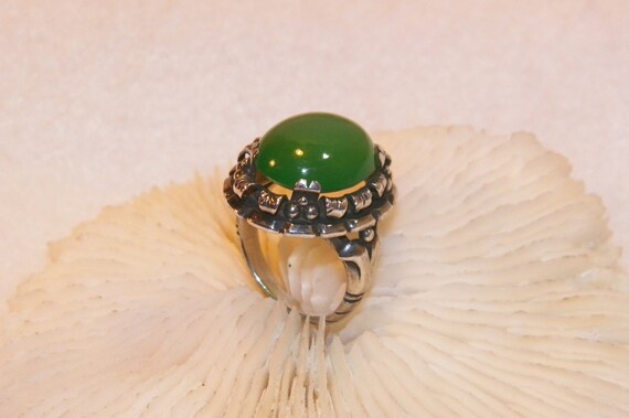 Size 5.75 Antique Sterling Silver Green Agate Rin… - image 9