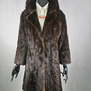 Vintage mink coat. Chocolate Brown Real mink 70s coat. Grandma Mink Coat. Size small
