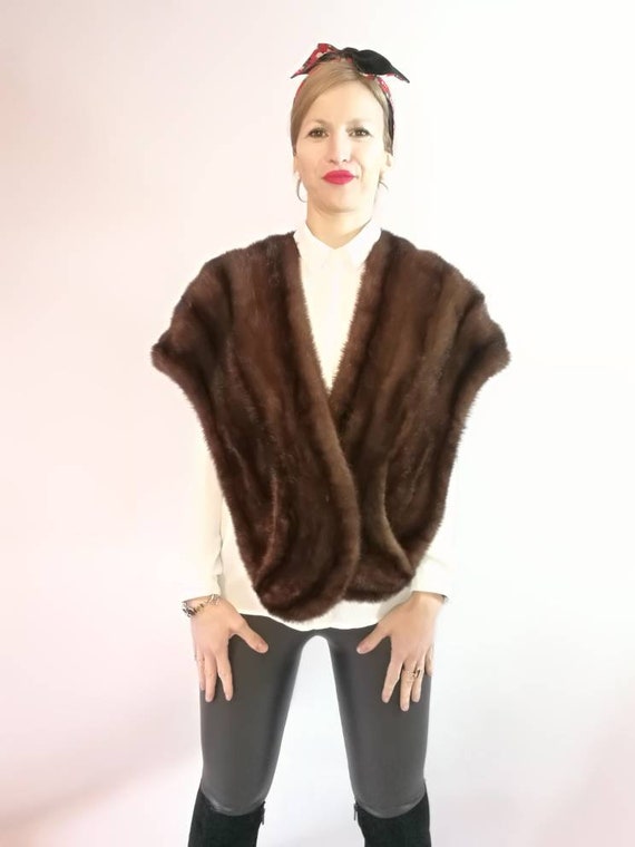 Vintage fur stole. Real Mink Fur Stole. chocolate