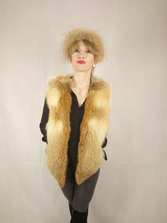 Real Fox Fur Gilet. Luxury Canadian Fox Fur Vest. Personalised Fur Gilet. Medium Size.