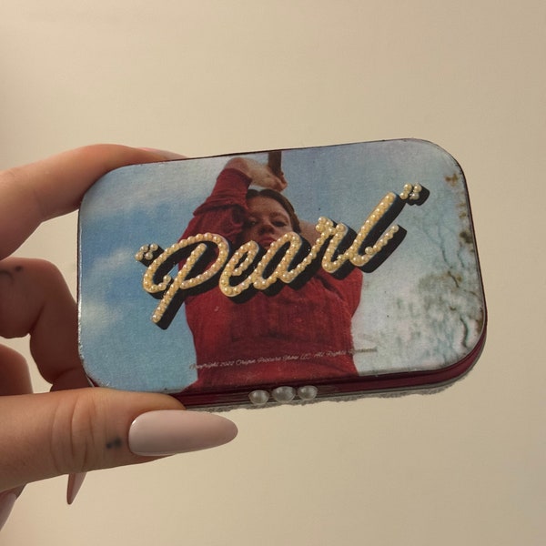 Pearl Tin Wallet