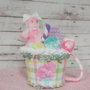 Fake Pastel Gingerbread Cup, Fake Summer Gingerbread Cup, Fake Gingerbread, Fake Gingerbread Treat Cup, Fake Gingerbread Sweets, Gingerbread
