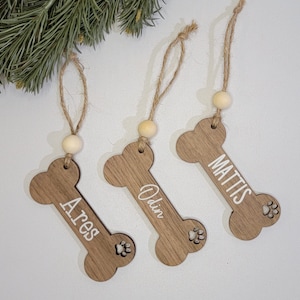 Dog Stocking Tag, Cat Stocking Tag, Personalized dog bone ornament, cat ornament, personalized Christmas ornament, Family Stocking Tags
