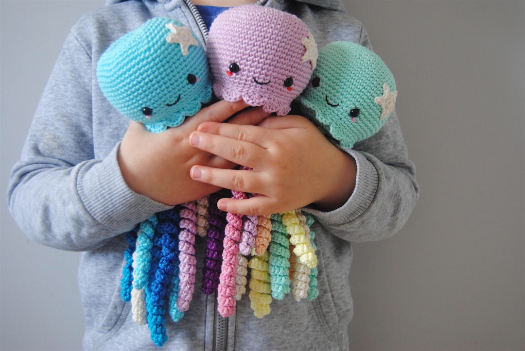 かぎ針編みのタコのおもちゃ：未熟児用綿あみぐるみ - Etsy 日本